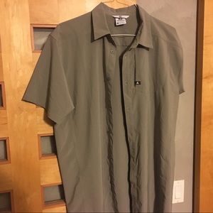 Salomon Travel/Hiking Women’s Short Sleeve, XL